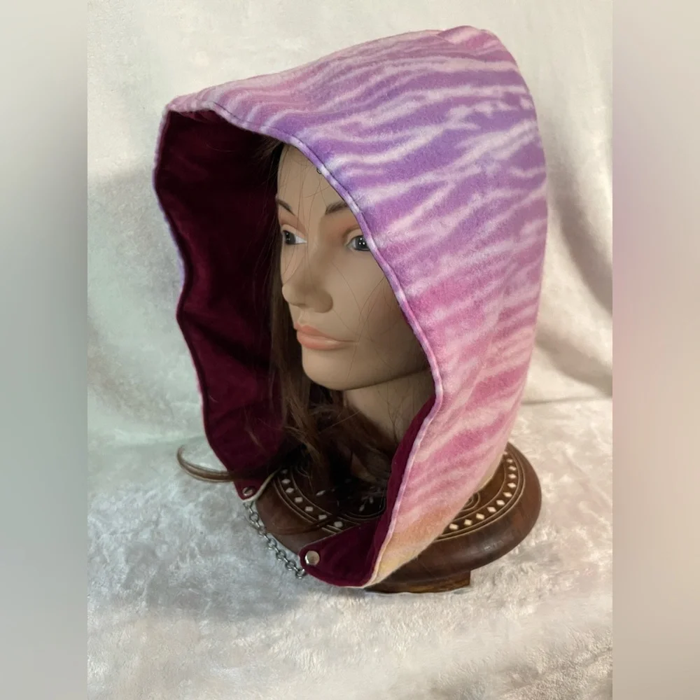 Festival Hood Reversible with chain